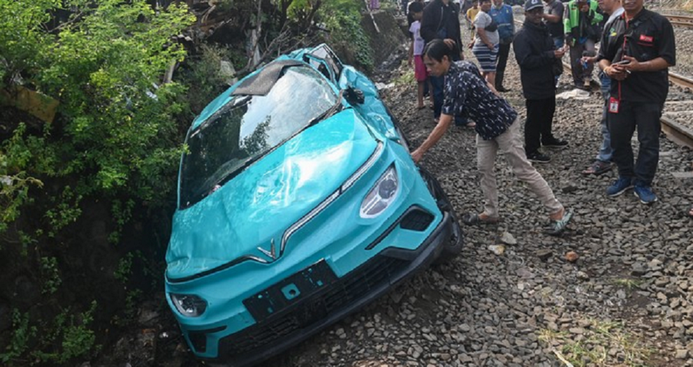 Tak Bisa Duduk Tenang, Polisi Panggil Pengelola Taksi Green SM Buntut Tabrakan Kereta