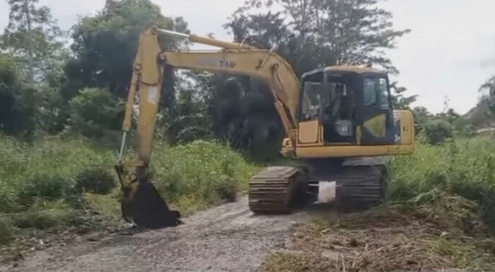 Ekskavator Diterjunkan, Drainase Kota Sampit Mulai Dinormalisasi di Sejumlah Titik