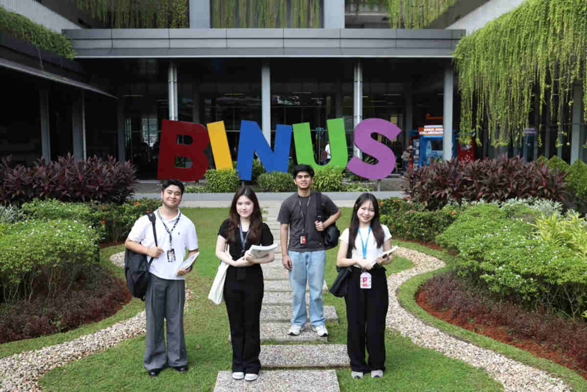 Saat Orang Tua dan Anak Menentukan Pilihan Universitas, BINUS University Menghadirkan Program Beasiswa untuk Tahun Akademik 2027/2028