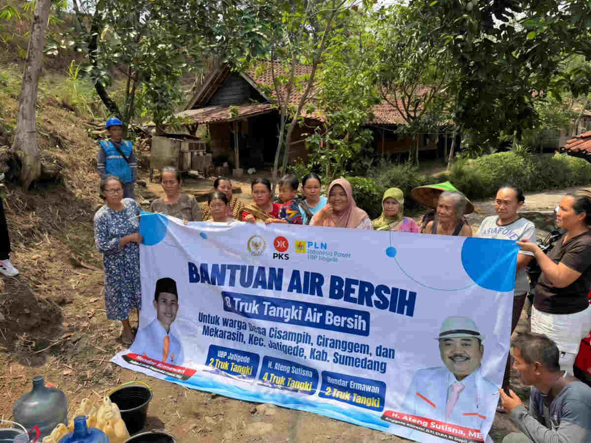 PLN Indonesia Power Hadirkan Air Bersih bagi Masyarakat Desa Ciranggem Kecamatan Jatigede