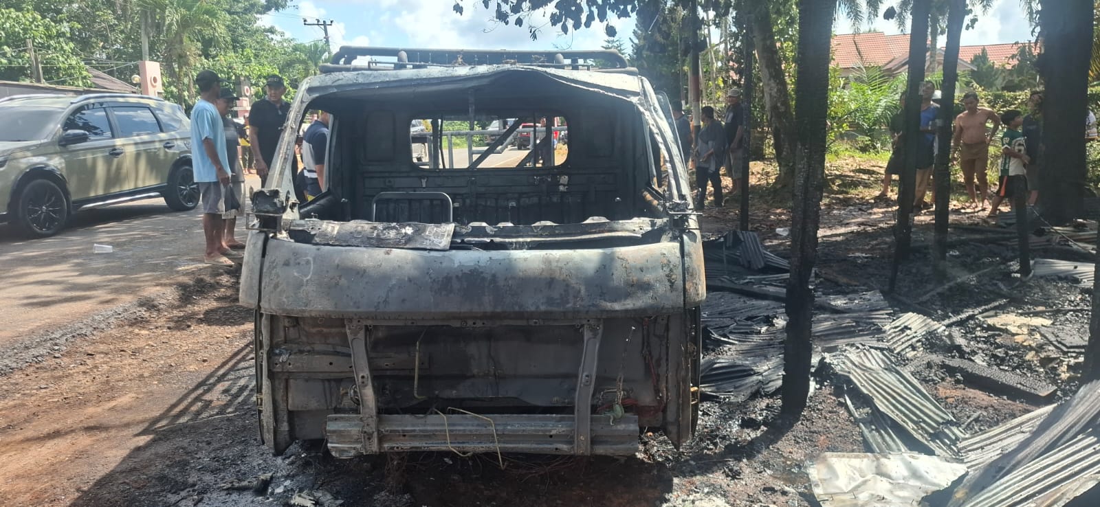 Suzuki Mega Carry Terpanggang dan Seret Rumah Warga di Pundu, Inikah Pemicunya?
