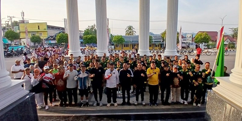 Lepas Atlet O2SN 2026, Bupati Barito Utara: Kalian Adalah Duta Terbaik Daerah