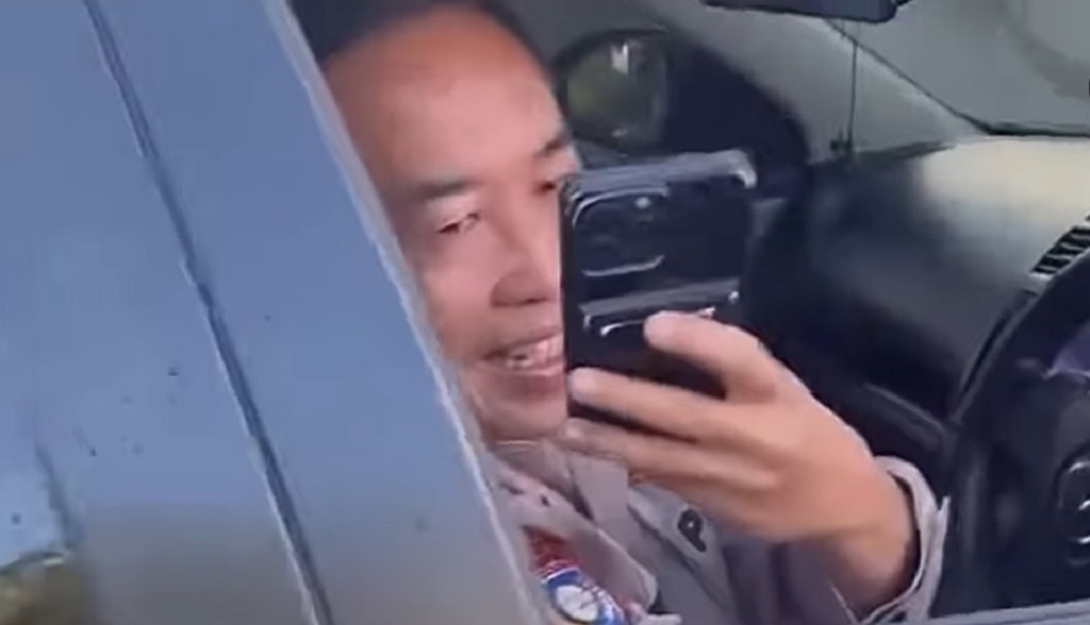 Minta Maaf Usai Viral Nyetir Sambil Pegang Rokok, Netizen Masih Jahili Pamen Polda Kalsel Ini
