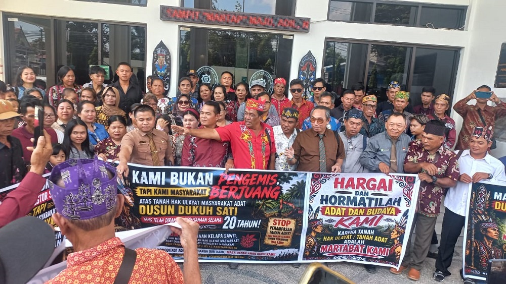 Mediasi Sengketa Tanah Ulayat Dukuh Sati Dimulai Pekan Depan, Masyarakat Adat Tolak Penundaan Lagi