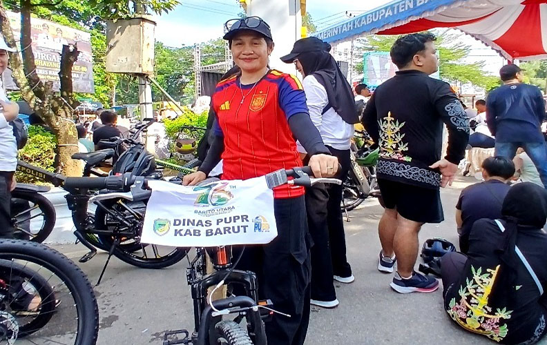 Meriahkan Hari Jadi ke-76 Barito Utara, Naruk Saritani Apresiasi Sinergi Lewat Gowes Bareng