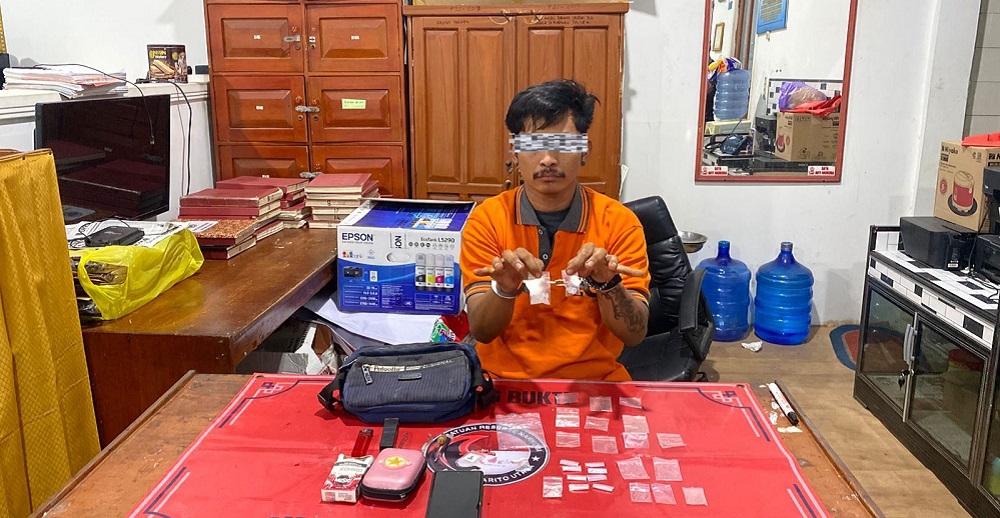 Polres Barito Utara Ringkus Pemain Sabu-sabu Teweh Baru, Barang Buktinya 12 Paket Serbuk Kristal