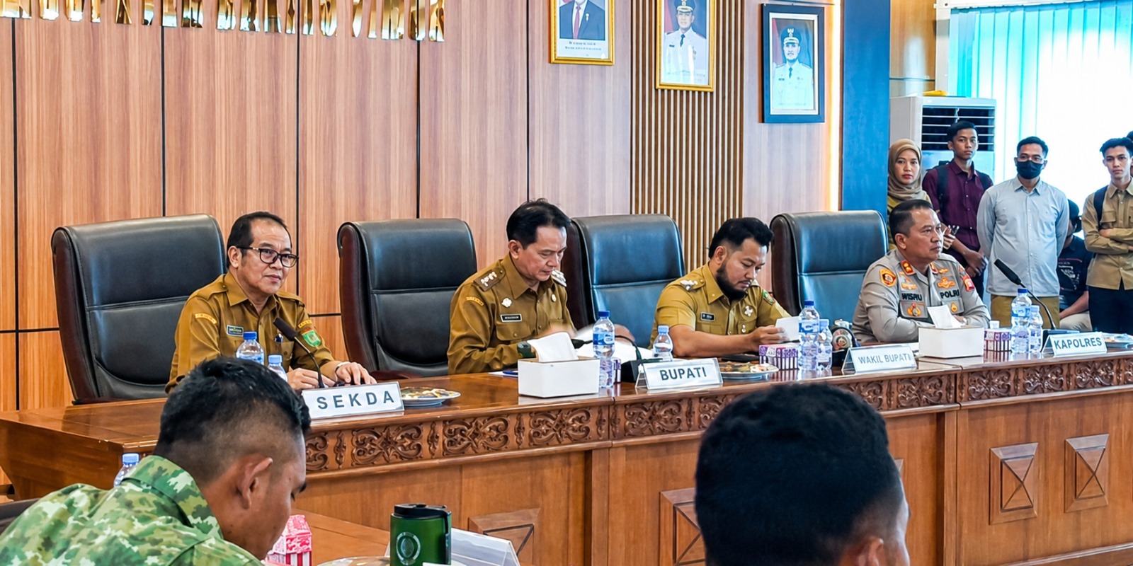 Bupati M. Yamin Tegaskan Penanganan Karhutla Harus Dilakukan Bersama
