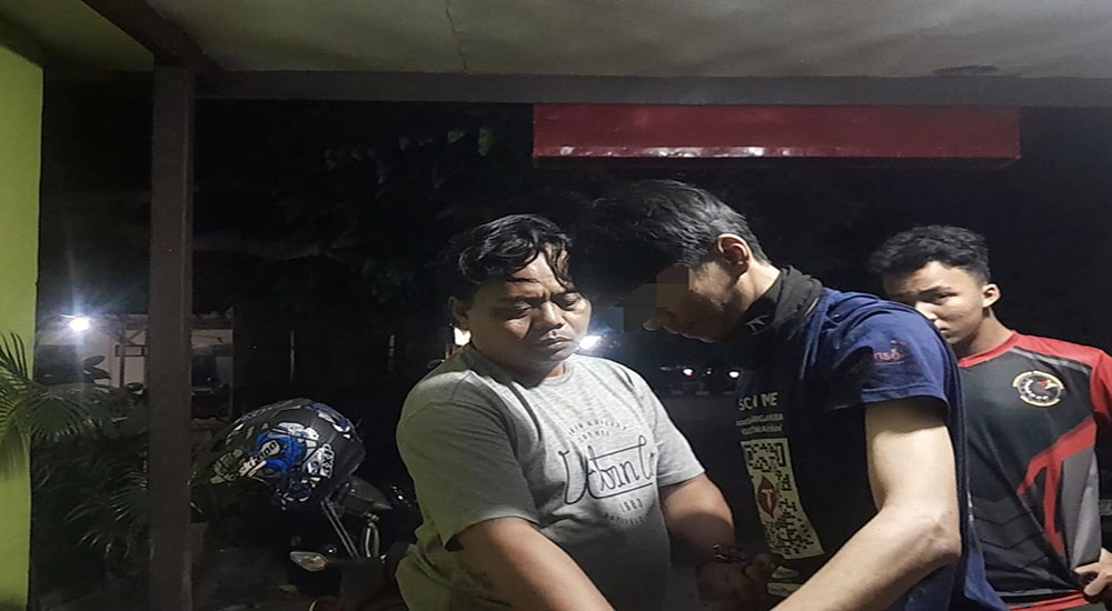 Buta Karena Cemburu, Pria Berjaket Ojol Modifikasi Gunting untuk Tikam Saingan Cintanya