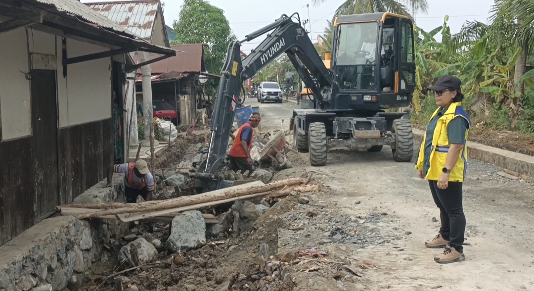 Pemkab Kapuas Terus Benahi Jalan Dalam Kota, Empat Paket Rekonstruksi Capai Progres di Atas 70 Persen