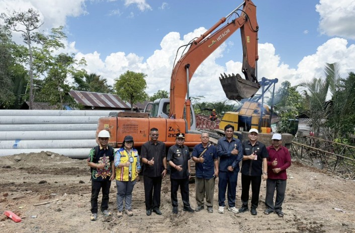 Pembangunan Jembatan Handel Bapalas Dorong Konektivitas dan Hilirisasi Pertanian di Kapuas