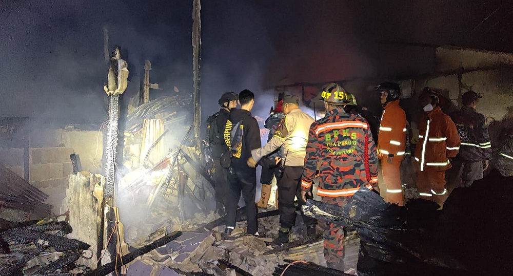 Si Bungsu Tertinggal di Tengah Kobaran Api, Bocah Singkawang Meregang Nyawa