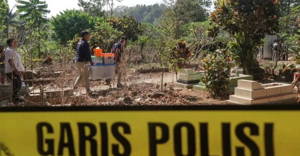 Polisi Bongkar Makam Sutrimo Karumga Febrie Adriansyah, Hasilnya?