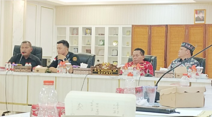Penantian Panjang Warga Barunang Soal Listrik Mulai Temukan Titik Terang