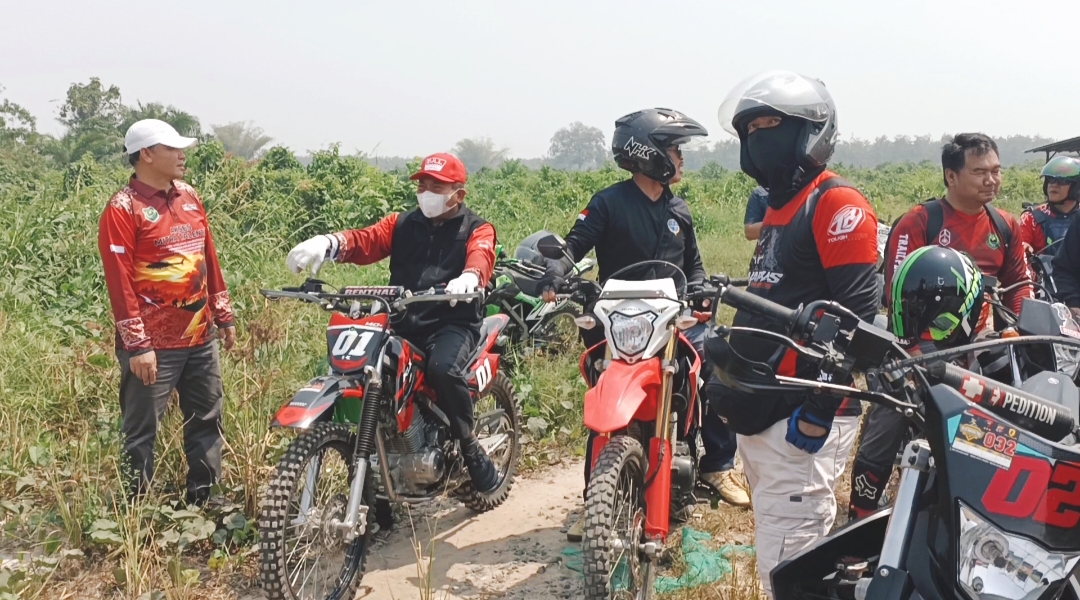 Safari Jumat, Bupati Kapuas Tinjau Pembangunan di Murung Keramat dan Panamas