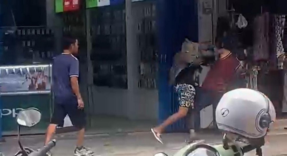 Obeng Diacungkan, Keributan Pecah di PPM Sampit Resahkan Warga