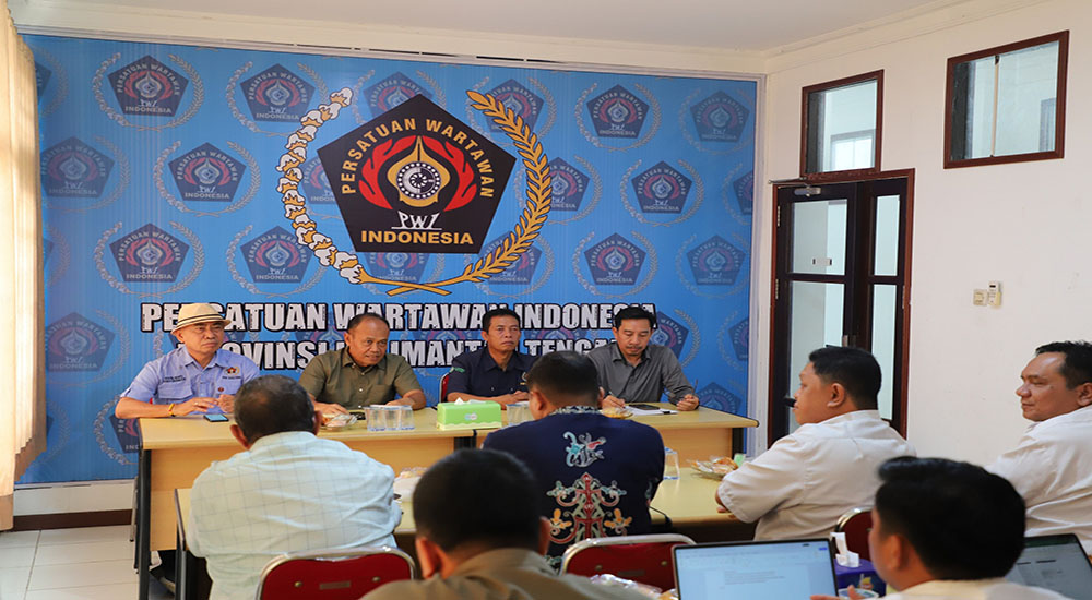 Gandeng UMPR, PWI Kalteng Bentuk Lembaga Kajian Kritis Awasi Ekses Pembangunan