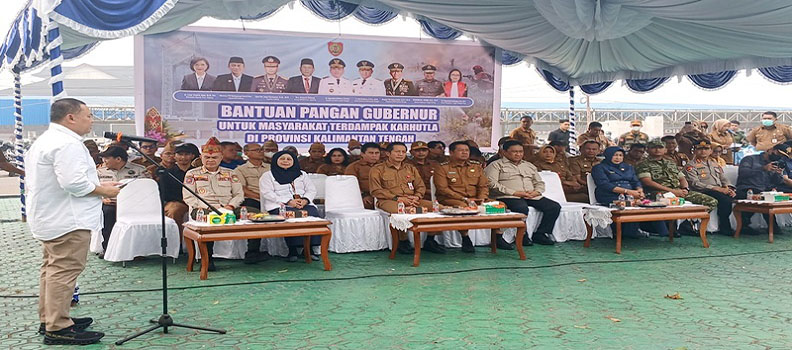Bantu Warga Terdampak Karhutla, Pemprov Kalteng Salurkan 2.000 Paket Pangan di Barito Utara