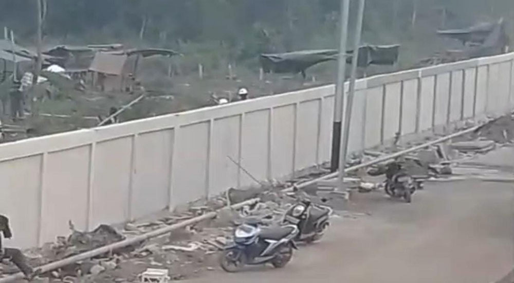 Panik! Karhutla Dekati SRT 1 Kotim, Api Mengarah ke Pagar Sekolah