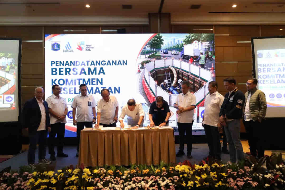 Pelanggan Nyaman, Pekerja Aman: PAM JAYA Perkuat Komitmen K3 Bersama Mitra Kerja