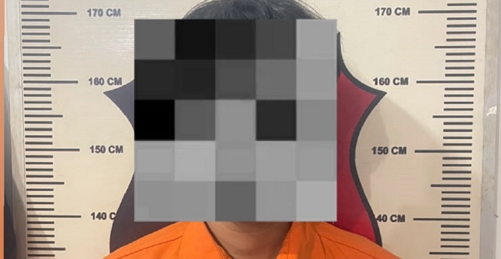 Yang Lain Terima Rapor, Ibu Ini Malah Terima Rekaman Video Tak Senonoh Putrinya dari Wali Kelas