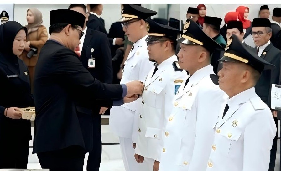 Bupati Barito Utara Lantik 136 Pejabat, Tegaskan Amanah dan Evaluasi Kinerja