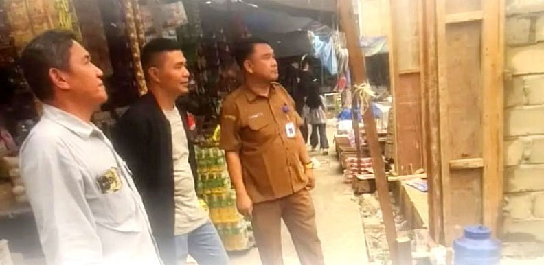 Pastikan Sesuai Target, Disdagrin dan PUPR Barito Utara Tinjau Progres Pasar Pendopo