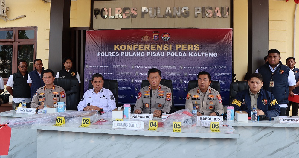 Nekat Bakar Lahan di Belakang Kantor Polisi, Dua Pria Pulang Pisau Jadi Tersangka