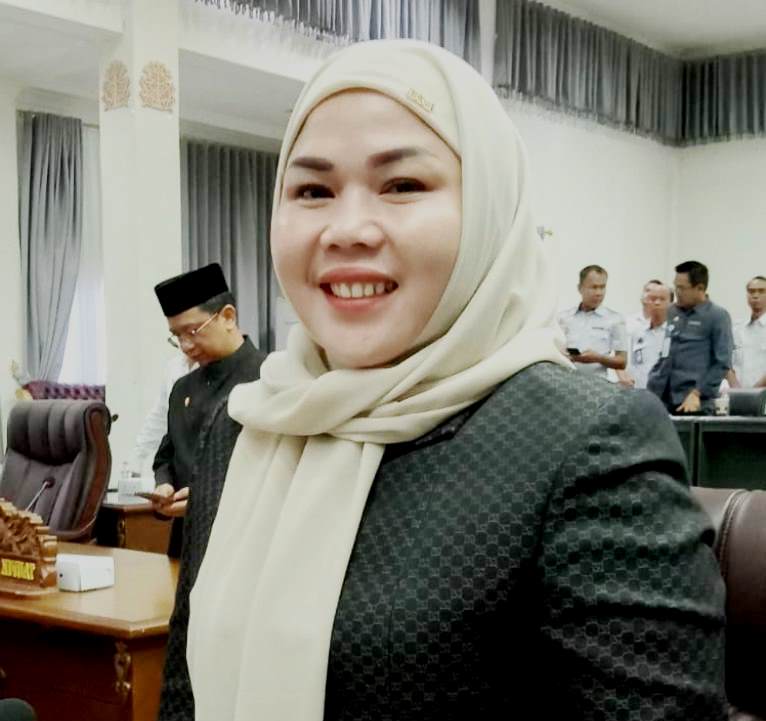 Jamilah Dukung Monitoring Sarpras Sekolah Barito Utara