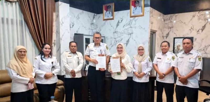 Disdukcapil dan IBI Barito Utara Pastikan Anak Punya Identitas