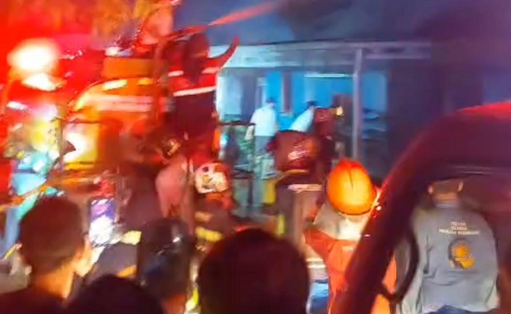 Kebakaran di MB Ketapang, Dua Rumah Ludes Dilalap si Jago Merah