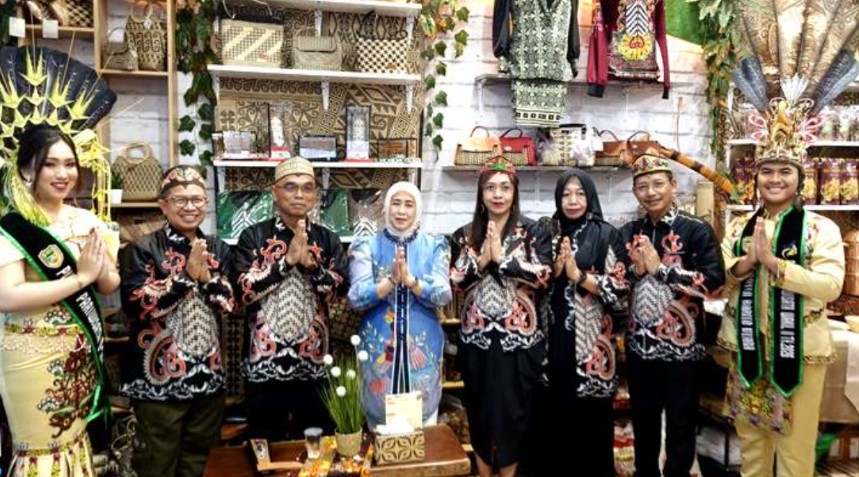 Maya Savitri Dorong Daya Saing Produk Lokal di Kalteng Expo 2026