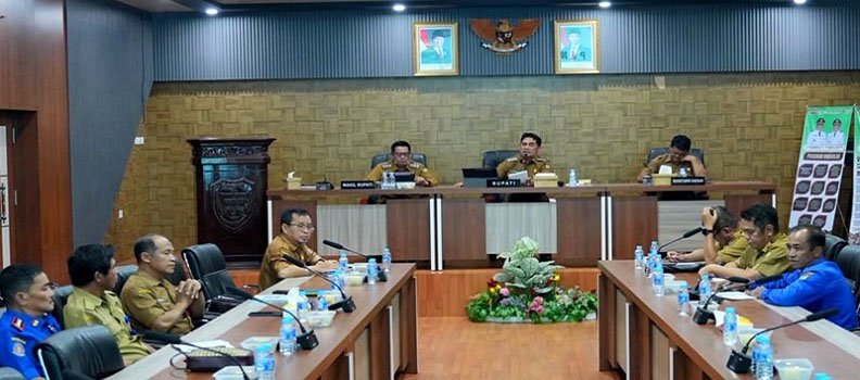 Atasi Gangguan Air Bersih, Bupati Shalahuddin Instruksikan Pendistribusian Cepat dan Merata