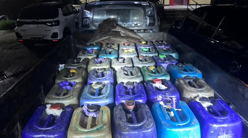 Operasi Tengah Malam, Polres Barito Utara Cokok Penimbun BBM Bersubsidi di Jingah