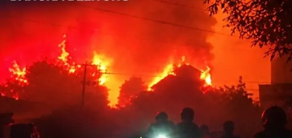 Berawal dari Karhutla, Kebakaran Luar Biasa Hanguskan 500 Unit Rumah di Dusun Serdang