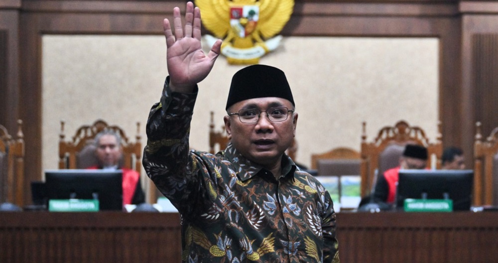 Gus Yaqut Gigit Jari, Perlawanannya dalam Kasus Korupsi Kuota Haji Dikandaskan Hakim