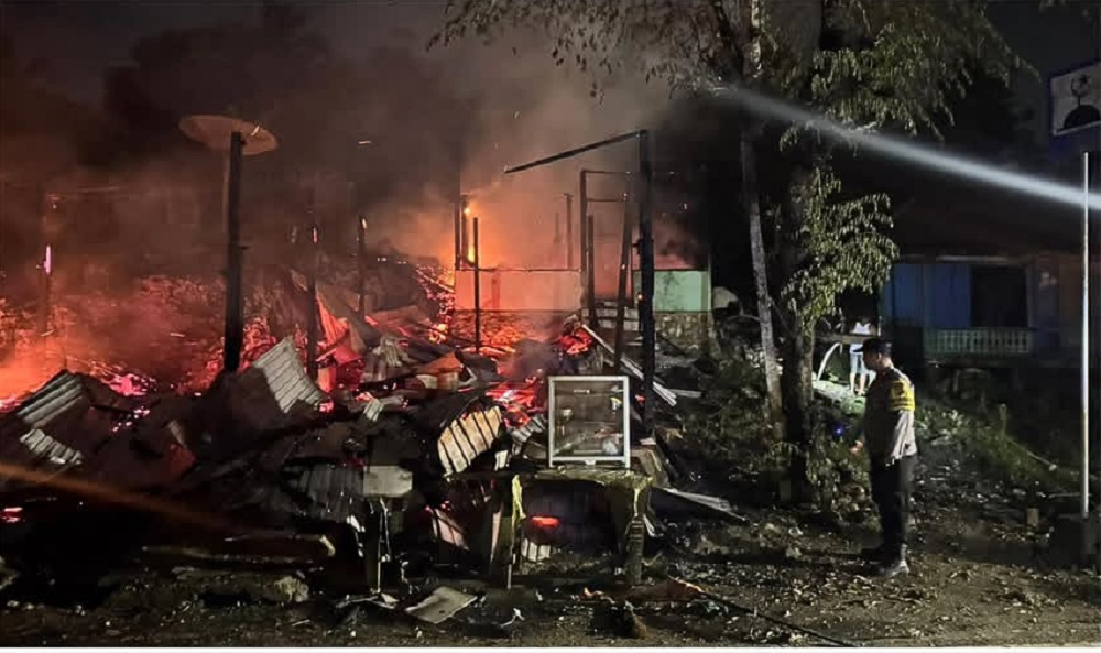 Bersiap Menjemput Mimpi, Rumah dan Warung Milik Sahrul dan Semih Ludes Dijilat si Jago Merah
