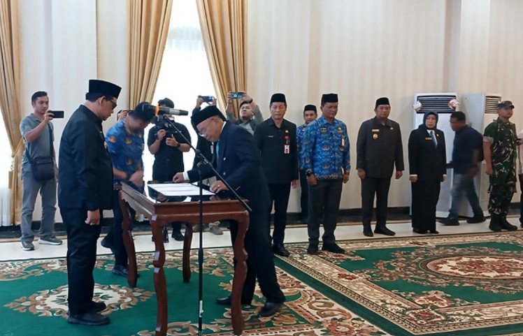 Bupati Lantik Direksi Perusda Batara Membangun, Tekankan Profesionalisme dan Tata Kelola