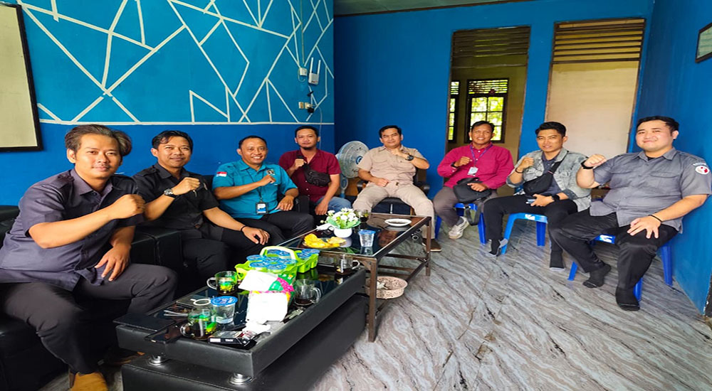 Kunjungi PWI Barito Timur, Bawaslu Ajak Pers Kawal Demokrasi