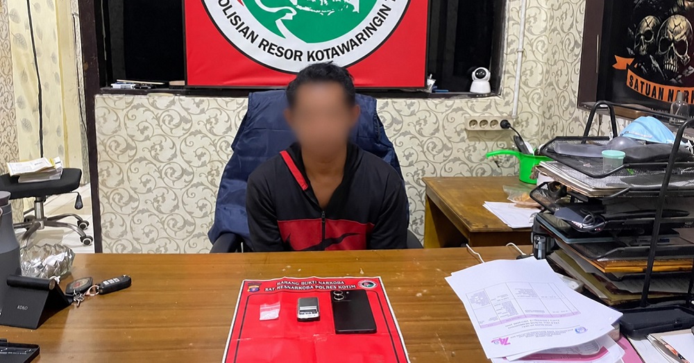 Malam-malam Digerebek di Pasir Putih, Sabu 4,82 Gram Ditemukan di Atas Meja, M Pun Diciduk