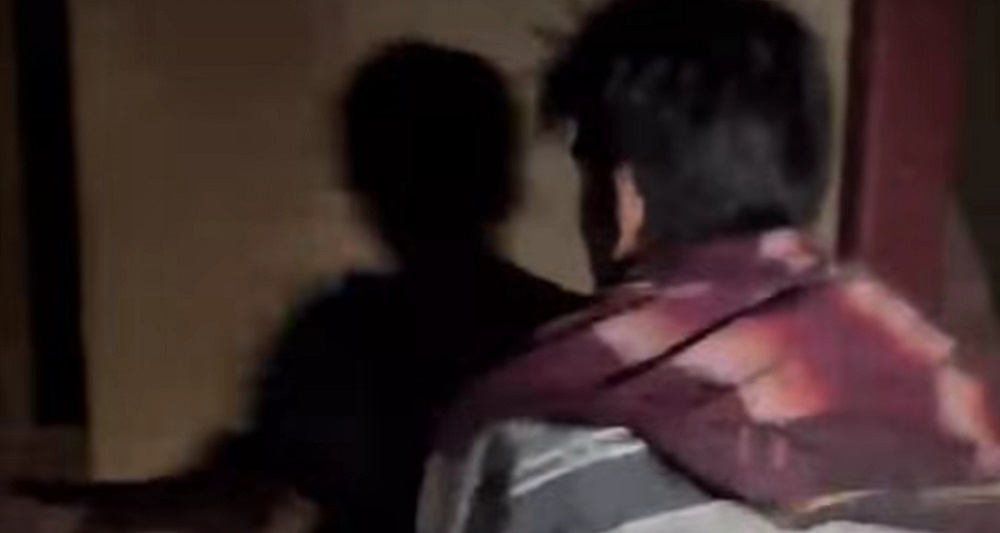 Terperangkap di Rumah Kosong, Pencuri Laptop Sampit Akhirnya Menyerah di Kepungan Warga