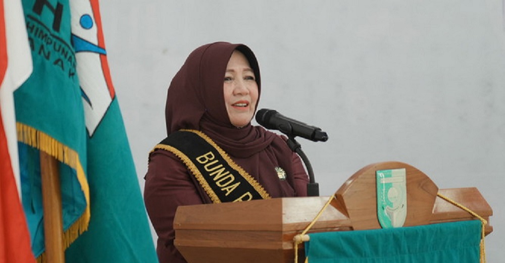 Setelah Pajero Sport Disita dari Istri Muda, Istri Tua Bupati Kuantan Singingi Kini Giliran Diperiksa KPK