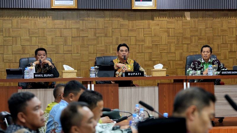 Bupati Shalahuddin Pimpin Rapat Finalisasi Batara Expo dan HUT ke-76 Barito Utara