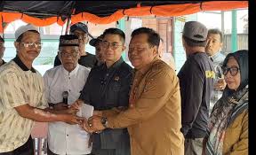 DPRD Kalimantan Tengah Turun Tangan, Korban Kebakaran Pahandut Dapat Bantuan Darurat