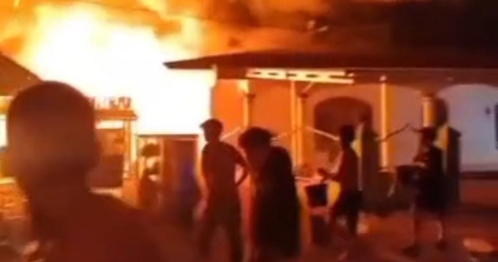 Kebakaran Cempaka Mulia Barat Hanguskan Rumah dan Masjid, Begini Kesaksian Warga