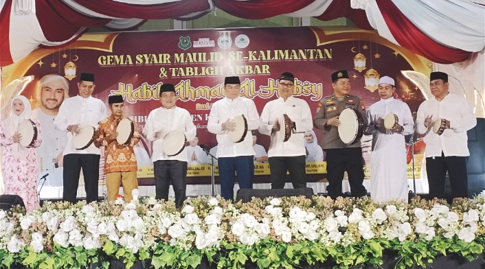 Bupati Wiyatno Buka Gebyar Gema Sya'ir Maulid Habsyi se-Kalimantan 2026