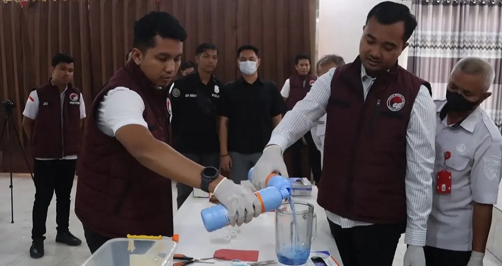 Blender Polres Barito Utara Beraksi, 55 Gram Sabu-sabu Langsung Musnah dalam Sekejap