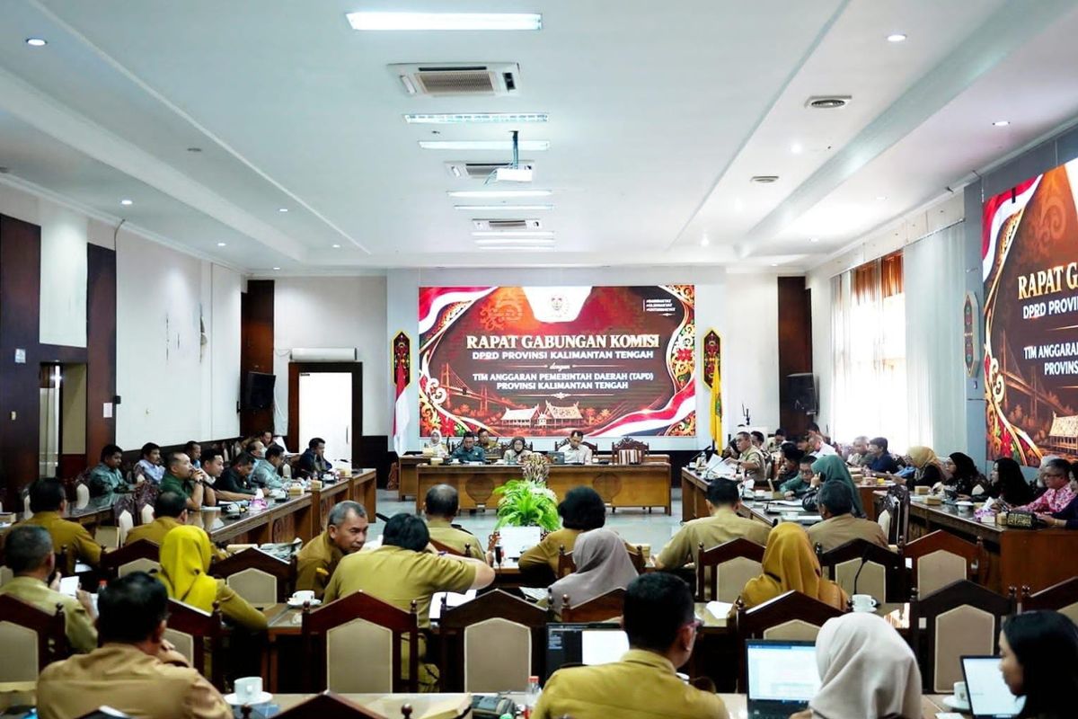 Banggar DPRD Kalimantan Tengah Loloskan Raperda APBD 2025