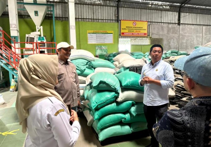 Felix Sonadie Kaji Sistem Pabrik Beras Terintegrasi di Nganjuk