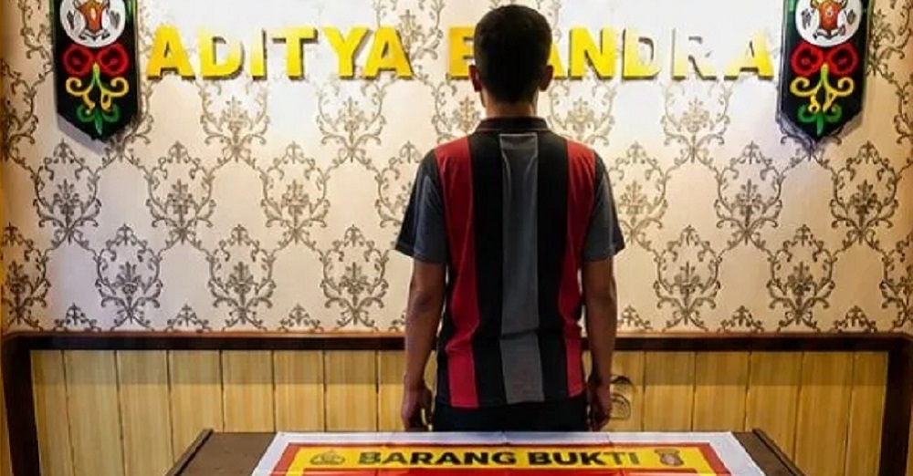 Kerap Transaksi Sabu-sabu di Rumahnya, Pria Kapuas Hulu Ini Dicokok Polisi Tengah Malam