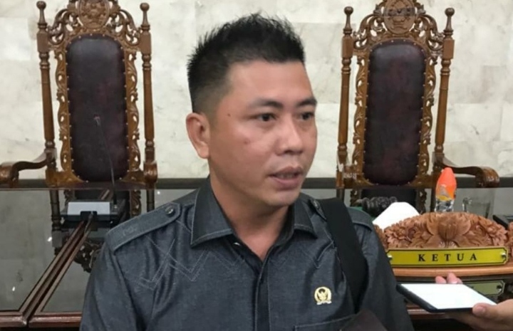Rahmad Jainudin Apresiasi Langkah Cepat Pemda Salurkan Bantuan Korban Kebakaran Palingkau Lama  